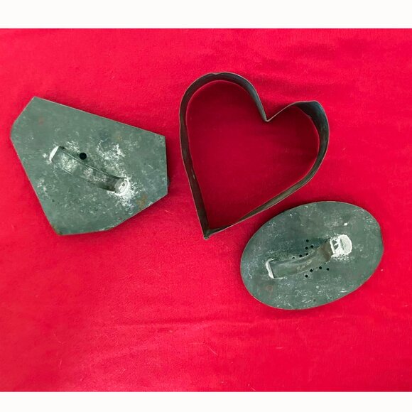 Primitive Antique Tin Cookie Cutters, 3 - Picture 2 of 2